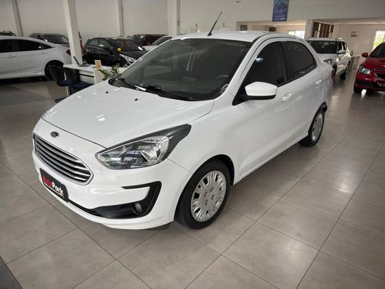 FORD KA 1.5 TI-VCT FLEX SE PLUS SEDAN AUTOMÁTICO FORD KA 1.5 TI-VCT FLEX SE PLUS SEDAN AUTOMÁTICO
